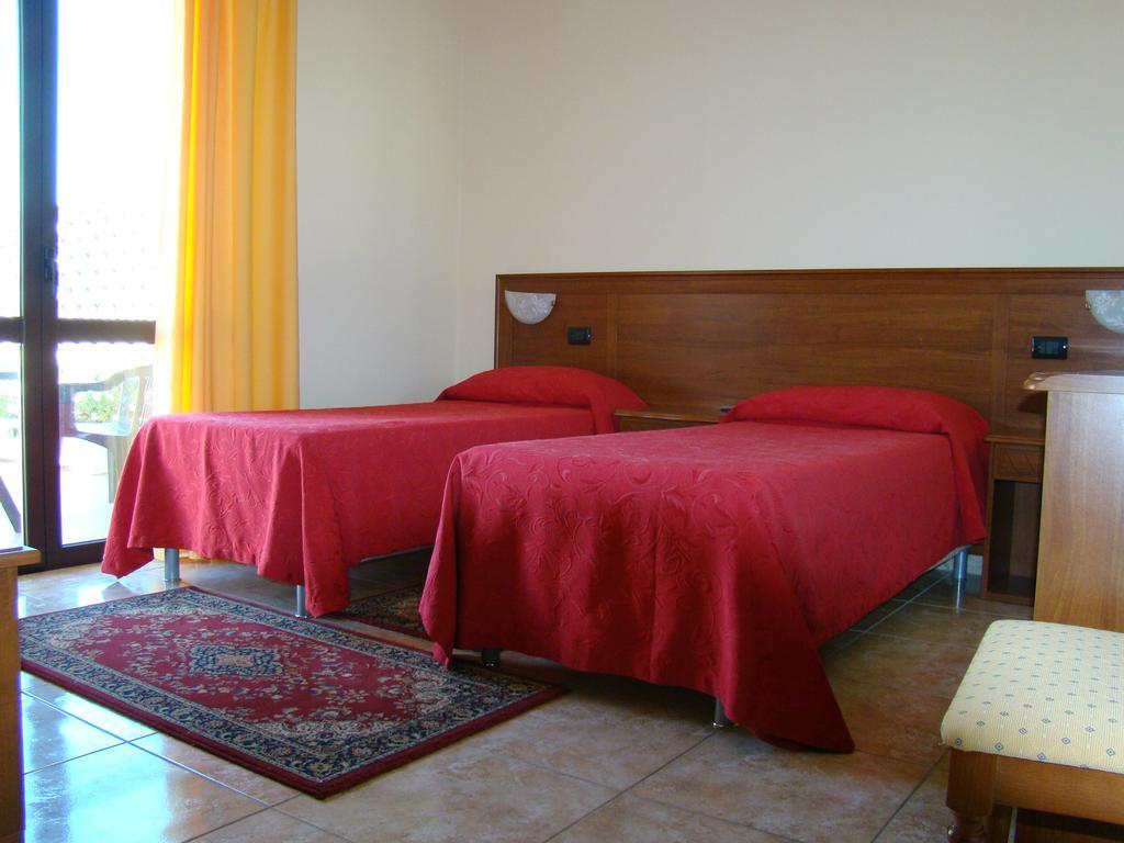 Hotel Ristorante111 Villapiana Zimmer foto